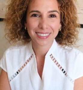 Iliana Dekastroud